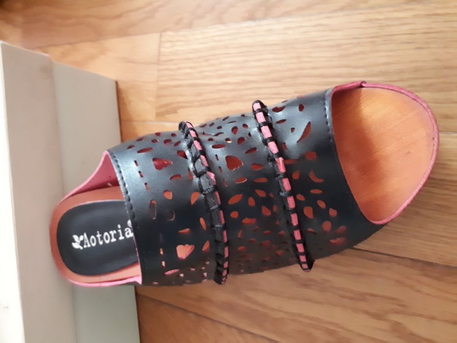 Женские сабо новые