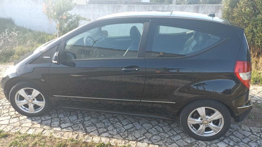 MERCEDES BENZ - A 160 CDI - Avantgarde – Blue Efficiency - Coupé NACIONAL foto 3