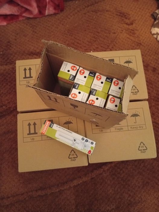 48 Lâmpadas OSRAM DULUX D Novas.