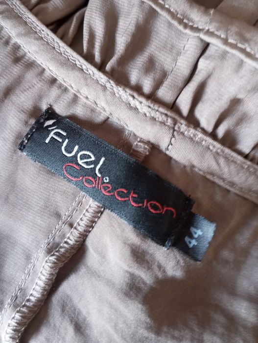 Blusa acetinada Fuel Collection