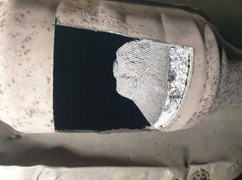 Скупка каталізаторів. Продати каталізатор куплю, здати сажевий фільтр