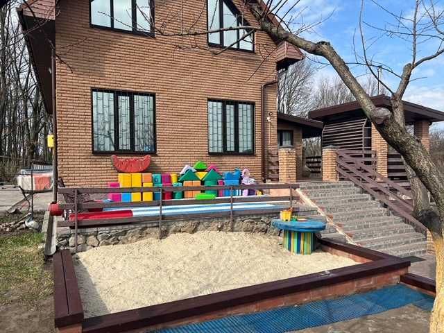 Здається будинок дуплекс (2 апартаменти ) в аренду на уикенды