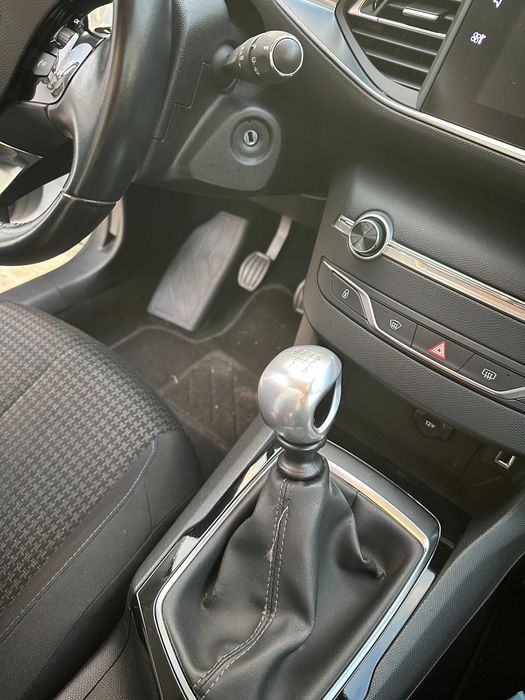 Peugeot 308 SW 1.2 130cv Style (Gasolina) – 2018 – Histórico Completo