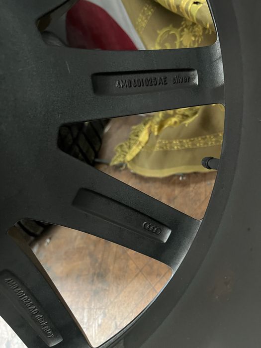 Komplet kół 20” Audi Q7 4M