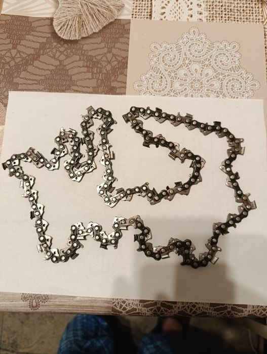 Бензопили, ціпок