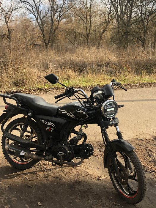 Продажа мустанг фіт 125