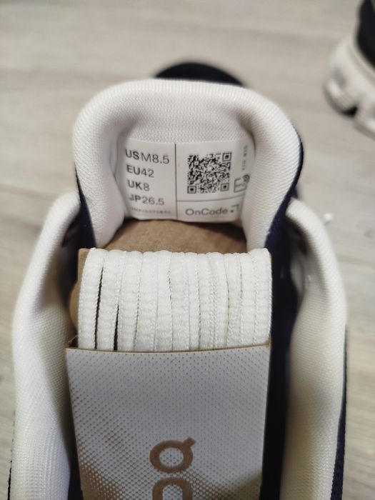 Чоловічі кросівки Qu cloud 6 розмір 42