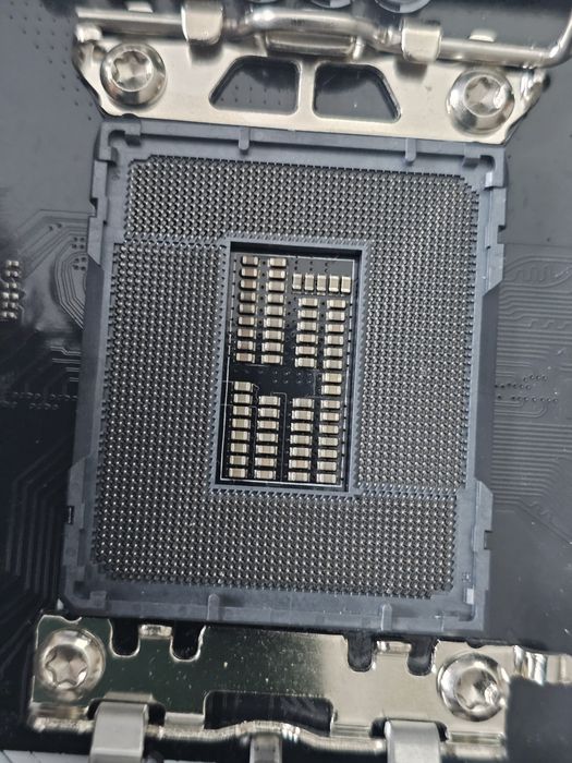 Ігрова материнка Asrock B760M Pro RS / DDR5 / S1700