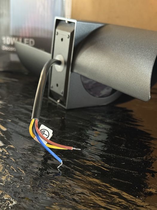 Настінний LED світильник бра 10W у формі вигнутої стрічки, новий