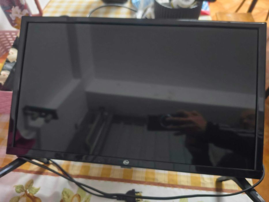 ESMART Televisão LED HD MiDE 2418, 24”, 1366 x 768, Preto