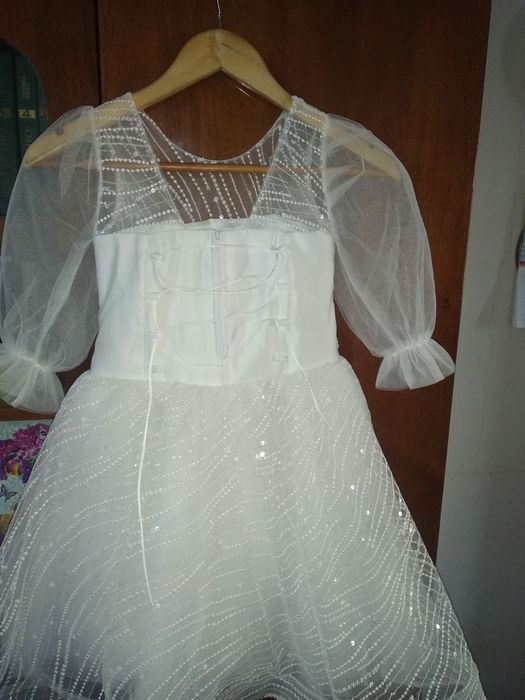 Святкова,нарядна,біла сукня,плаття р.122-128; нарядное платье 5-6лет