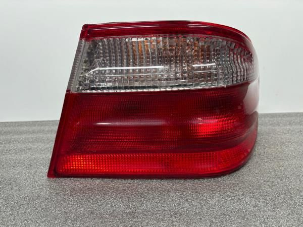 Farolim direito MERCEDES-BENZ Classe E (W210)
