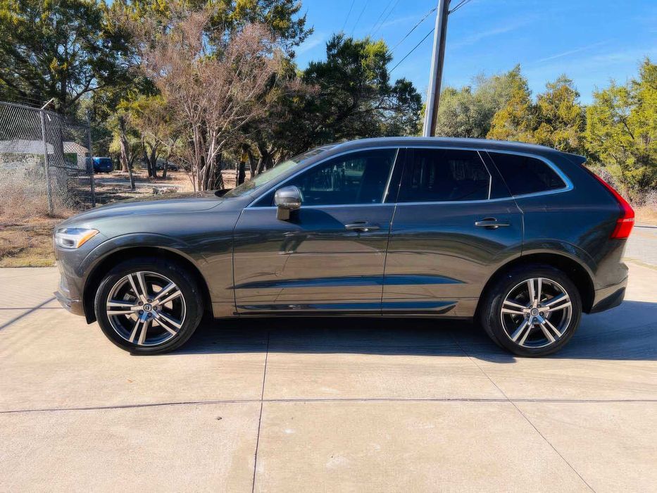 Volvo XC60      2020