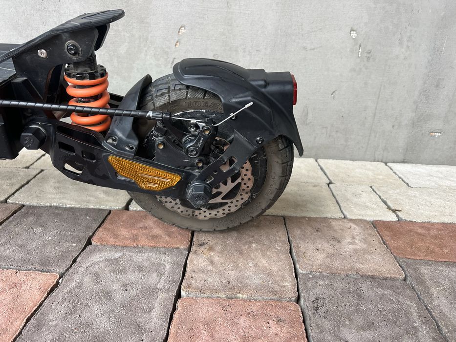 Продам  електро самокат KuKirin G2 Master 1000Wx2.
