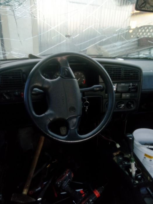 Розбираю Пасат Б-3,Б-4