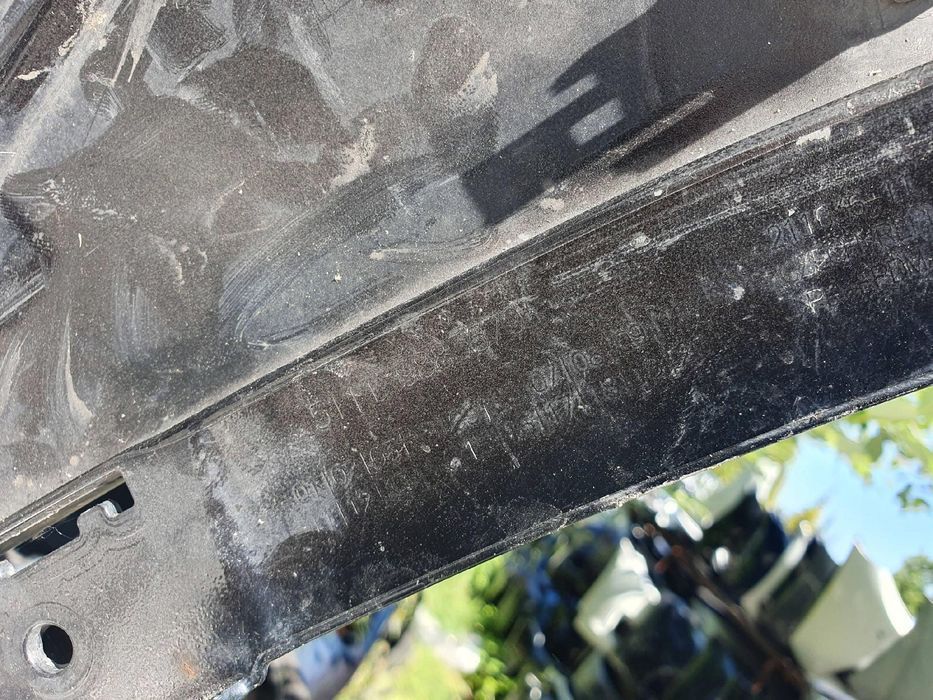 BMW X1 U11 Zderzak przedni przód  KOLUMB Jasienica