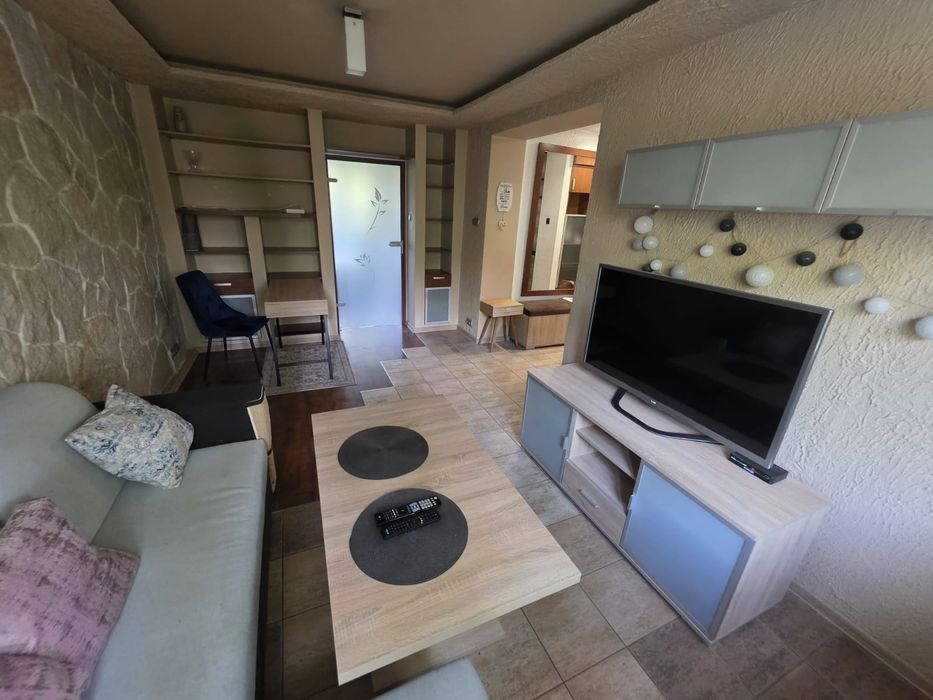 Mieszkanie 2-pokojowe 44m2, gotowe do wynajęcia.