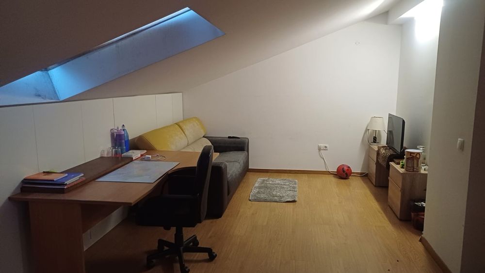 Quarto para alugar Cantanhede