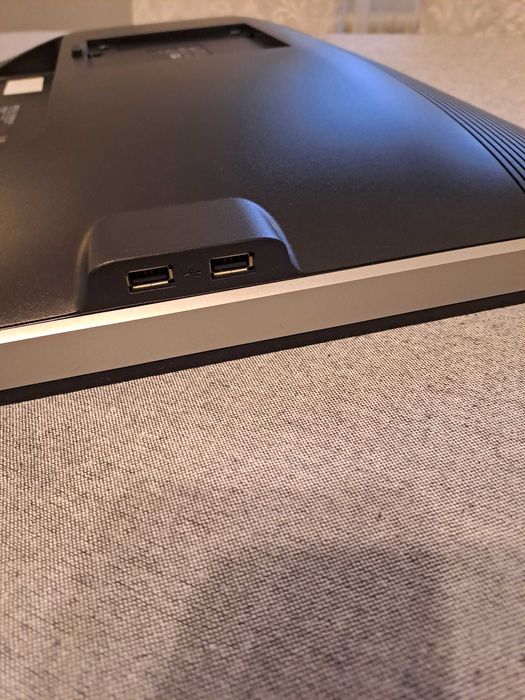 Monitor Dell U2312HMt