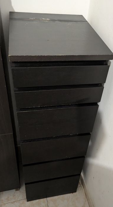 Cómoda MALM preta 6 gavetas