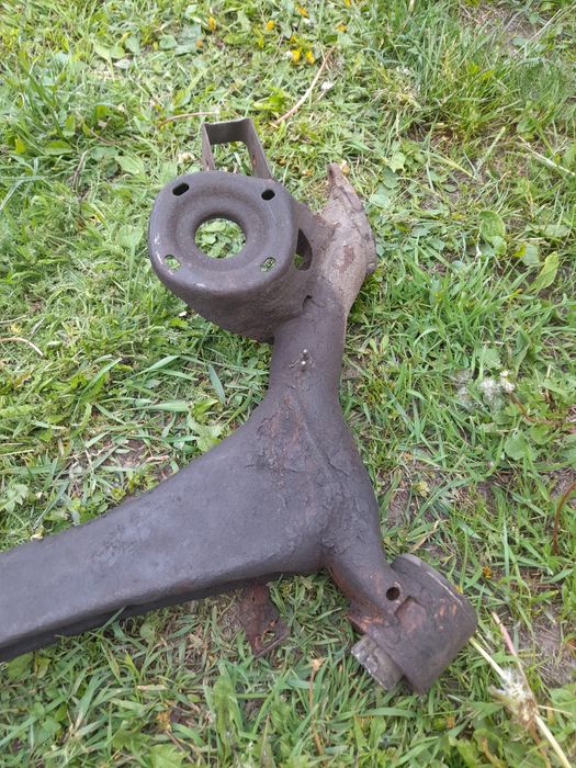 Балка для Шкода Фабия