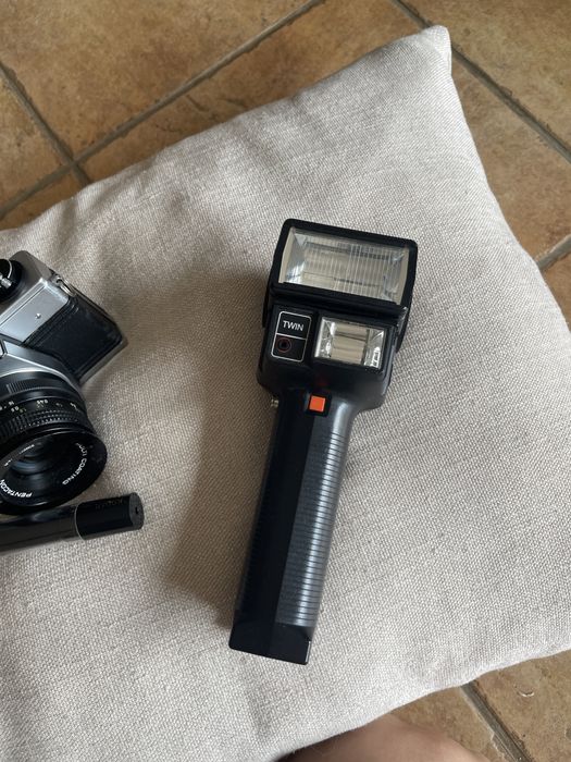 Praktica MTL50 + 3 Objetivas M42 (50mm f/1.8, 35mm f/2.8 e 135mm f/2.8) – Fotografia Analógica Vintage