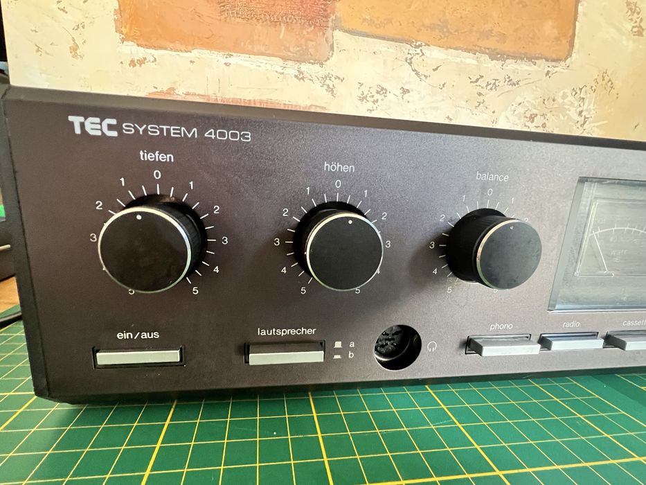 Wzmacniacz  TEC  4003 … wycieraczki :)