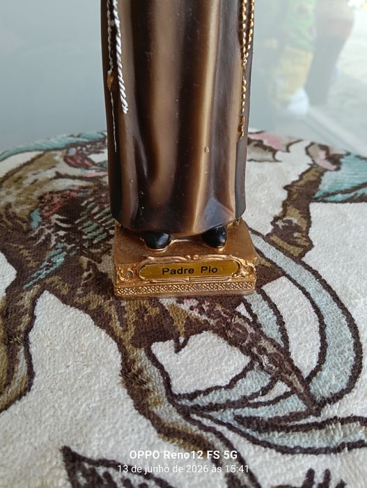 Estátua Padre Pio