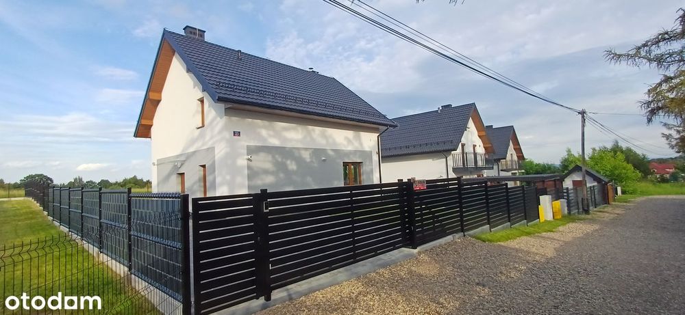 Nowy dom wolnostojący Szyce 170 m2 działka 8,46 ar ogrodzenie kominek