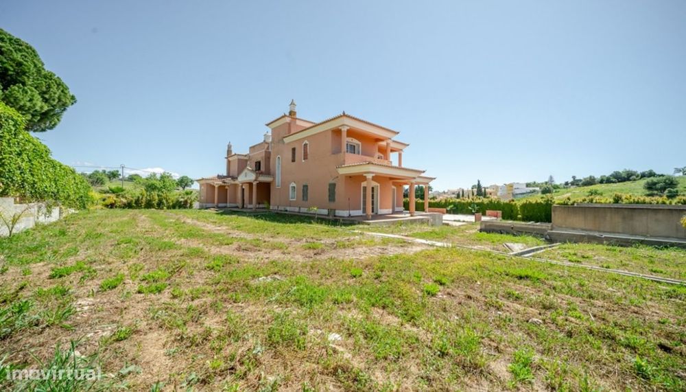 Propriedade para recuperar para venda em Lagos, Algarve
