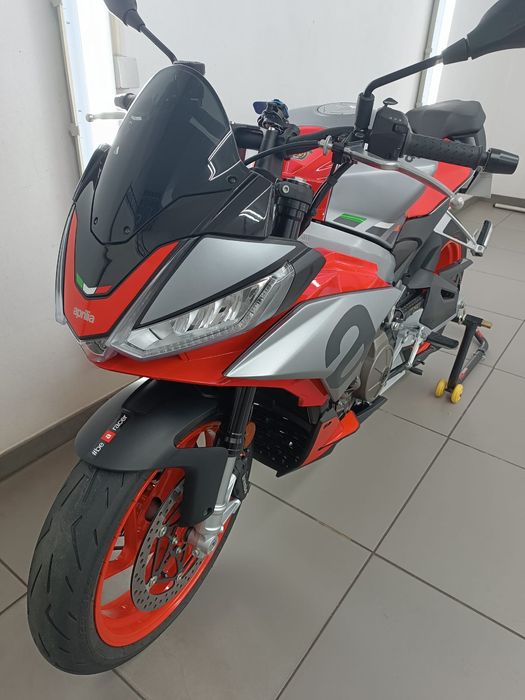 Aprilia Tuono 660