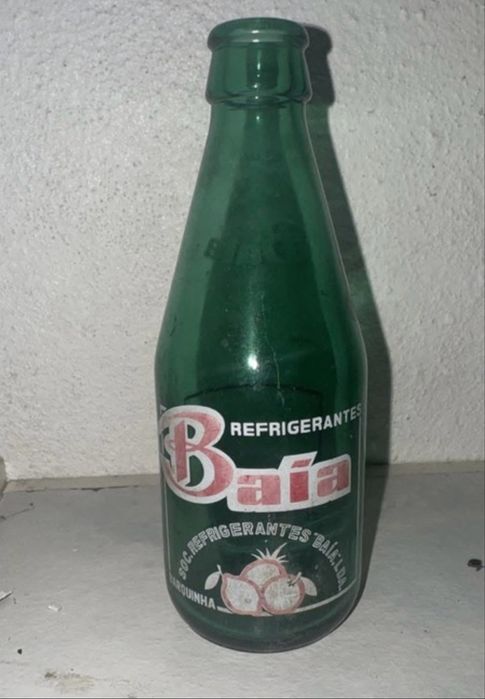 Garrafa baia pirogravada