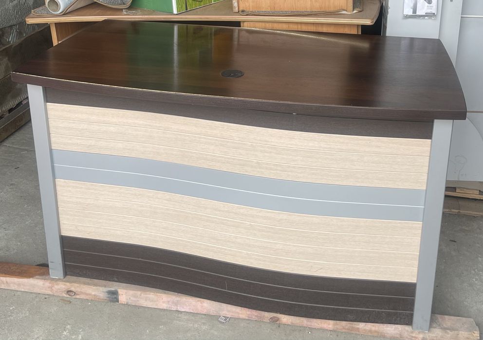 Офісні меблі б/у