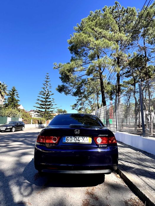 Honda Accord 7  2004 • Leather • Sunroof • Camera • Full Option