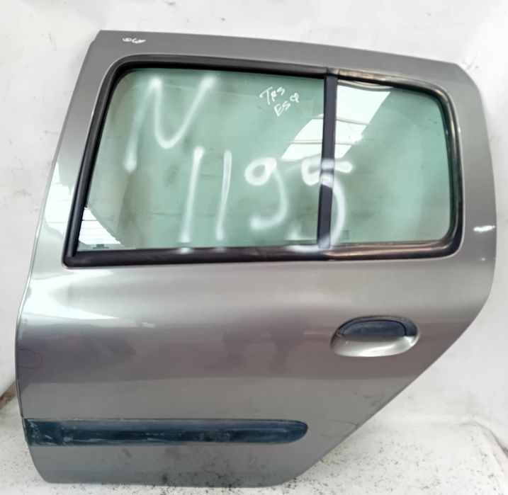 Porta trás esquerda RENAULT Clio II (BB0/1/2_, CB0/1/2_)