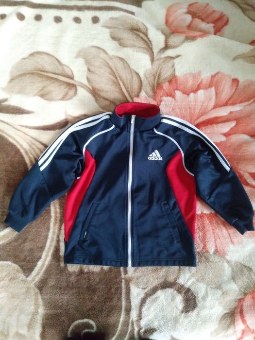 Бомбезная детская кофточка adidas