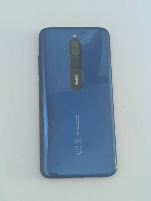 Redmi 8 4/64gb 6.22"