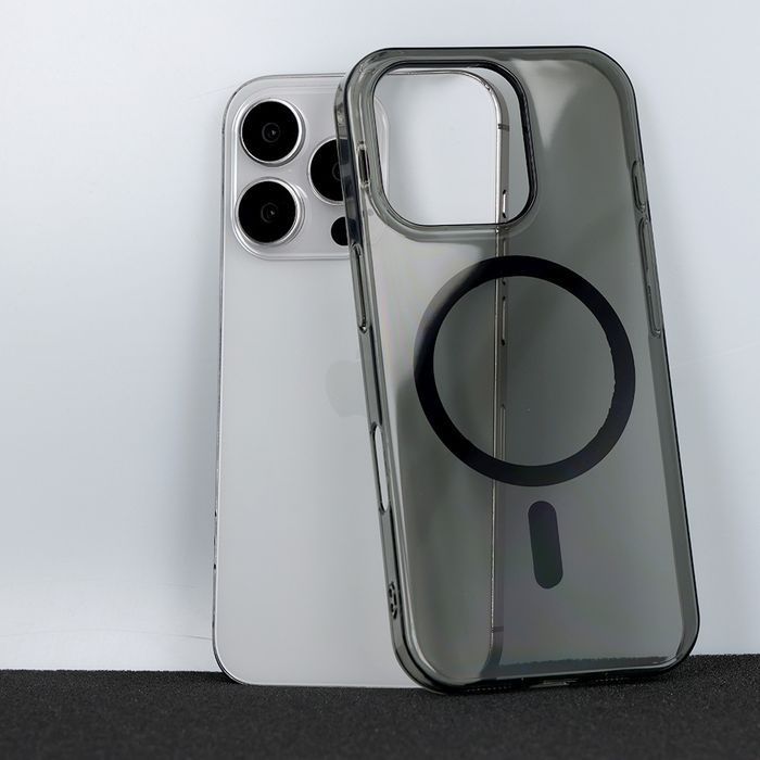 Transparent Slim Magsafe Case do Iphone 15 black