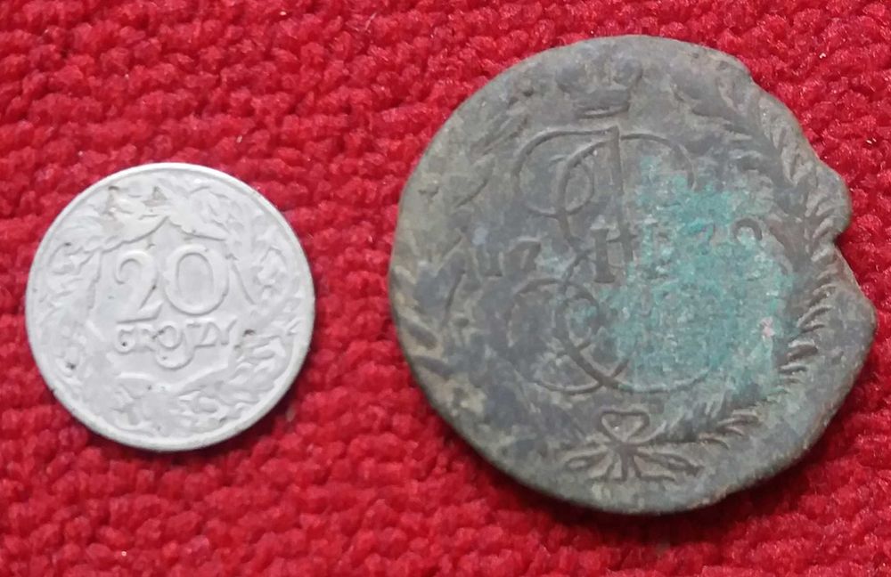 Две старинные монеты