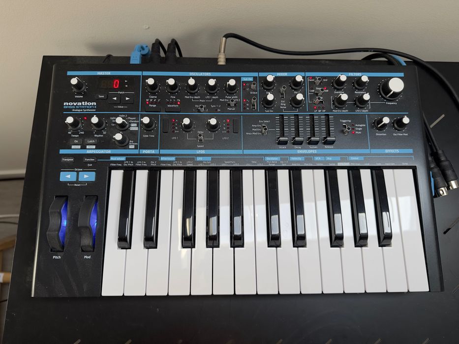 Novation Bass Station II - Como Novo!
