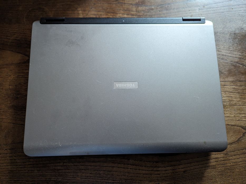 Portátil Toshiba Tecra A7