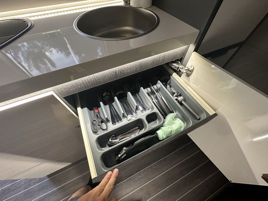 Nowy Kamper zimowy 6os. 25r., autom., Harold II wynajem od 450zł/doba