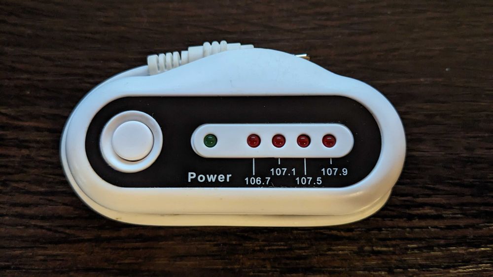 FM трансміттер в авто