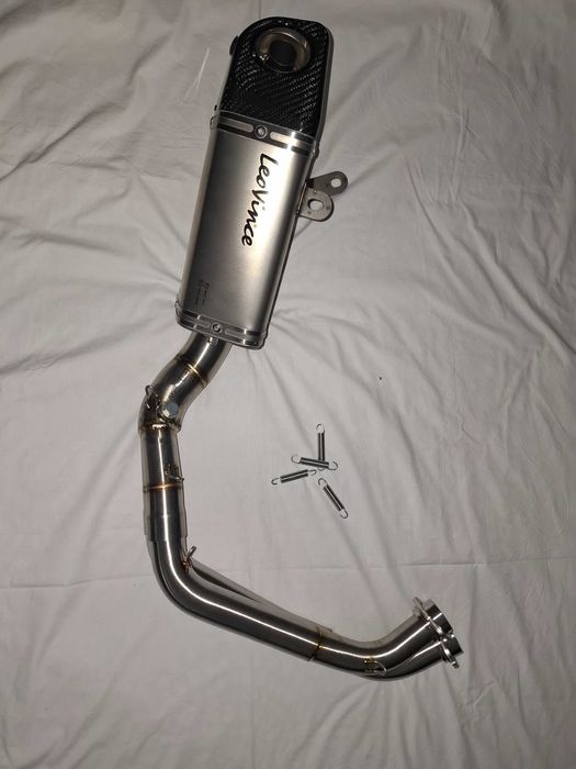 Escape MT-07 novo tipo leovince underbody