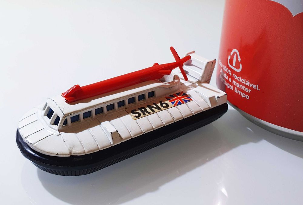 Antiga Miniatura ~ "SRN6 HOVERCRAFT" ~ Matchbox ~ sem Caixa ~ 1972