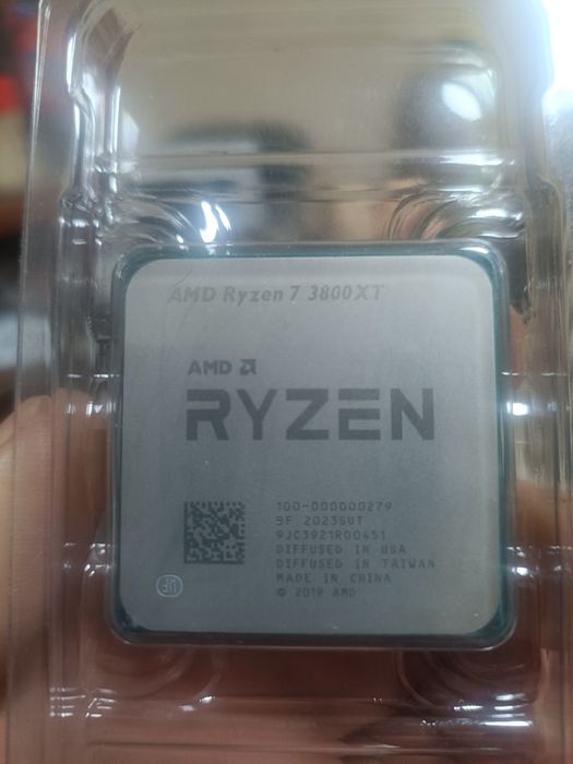 AMD Ryzen 7 3800xt