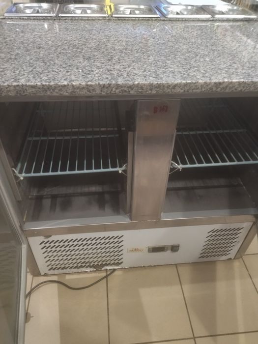 Стіл холодильний для піци FROSTY PS900