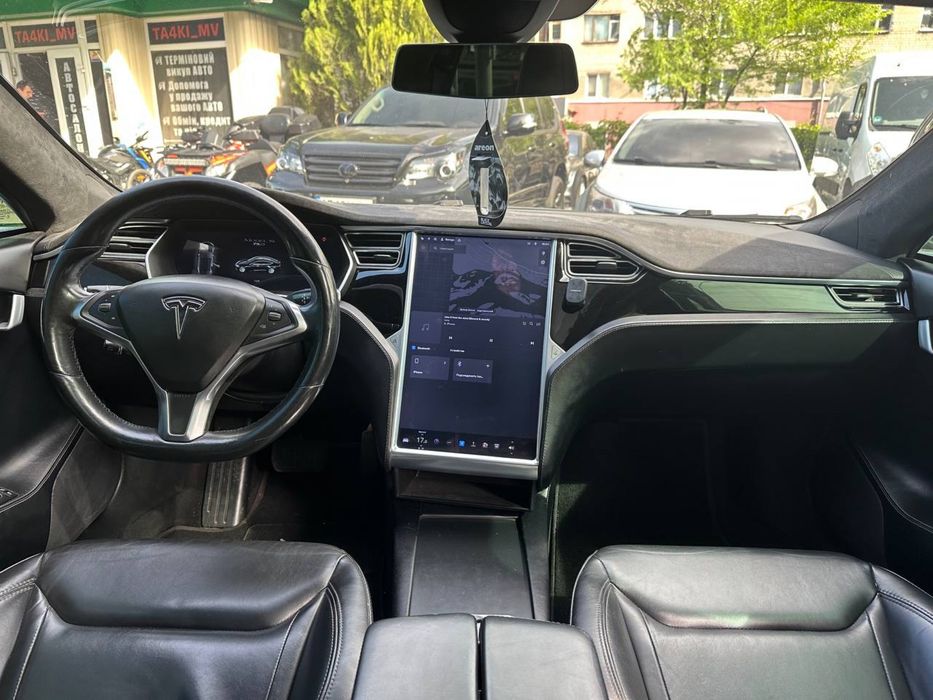 Tesla Model S 2016  Европа