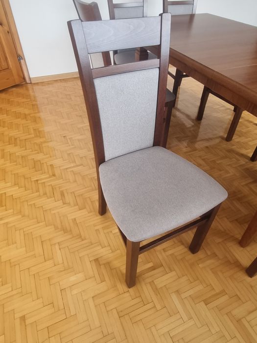 Stół + 8 krzeseł