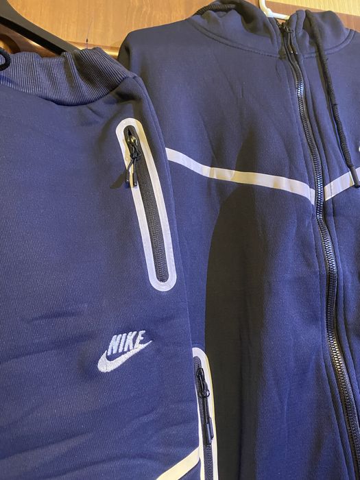 Чоловічий теплий костюм